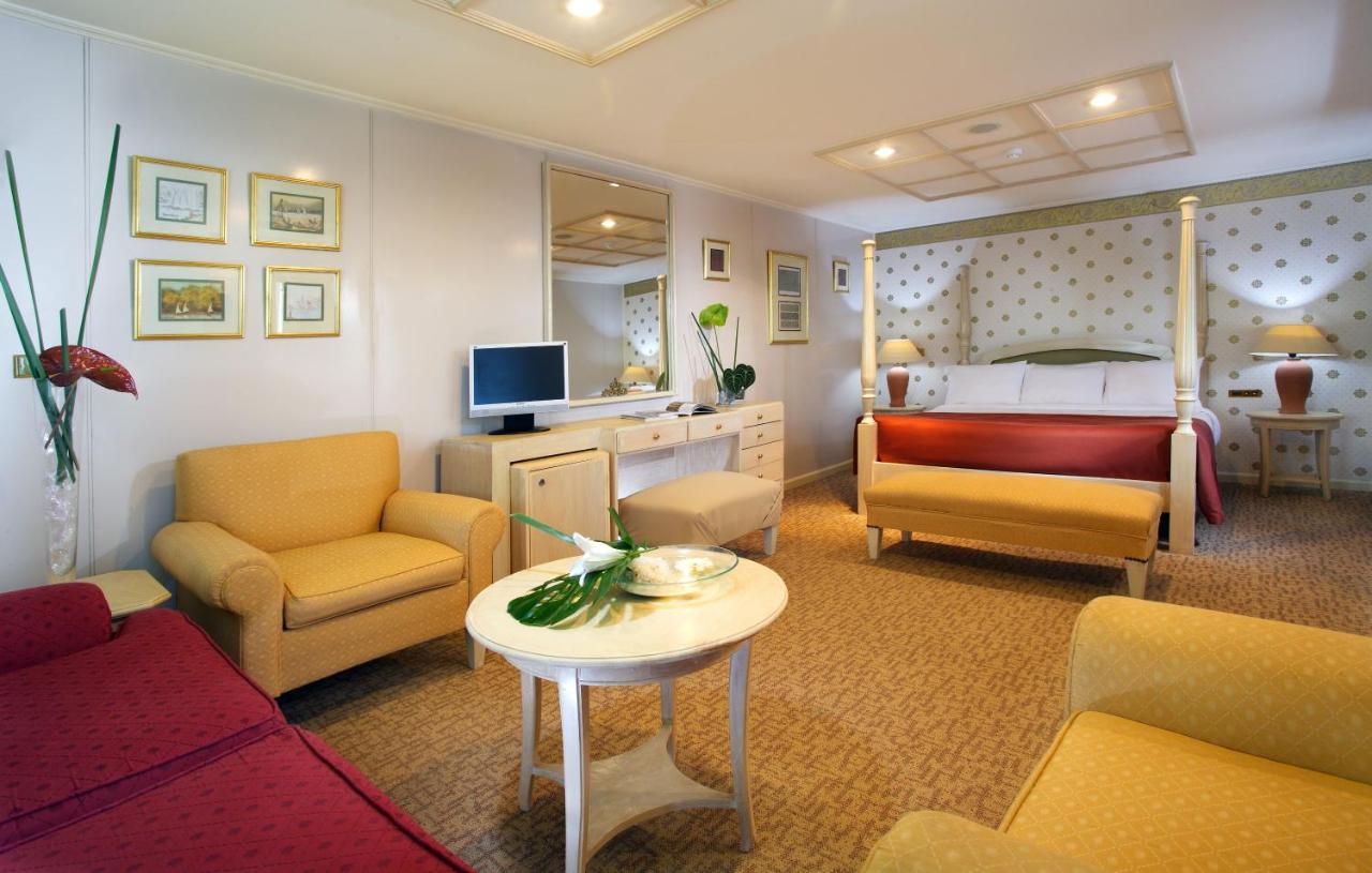 Moevenpick Prince Abbas Lake Nasser Cruise, Every Monday Four Nights From Aswan, Every Friday Three Nights From Abu-Simbel - Including Excursions And Sightseeing Ngoại thất bức ảnh