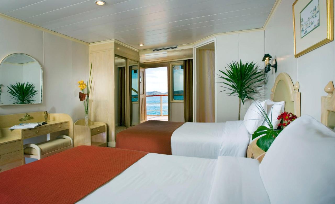 Moevenpick Prince Abbas Lake Nasser Cruise, Every Monday Four Nights From Aswan, Every Friday Three Nights From Abu-Simbel - Including Excursions And Sightseeing Ngoại thất bức ảnh